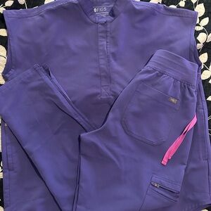 Figs Amethyst scrub set size small